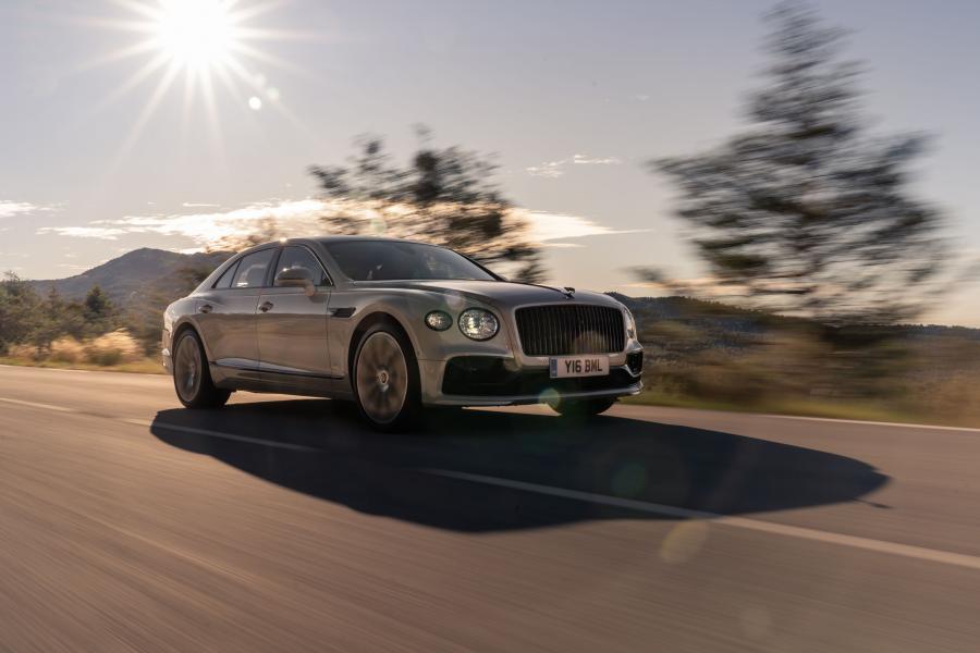  Bentley Flying Spur Blackline 2019 года  (WW) (фото 28 из 40)
